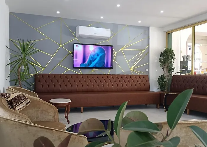 Hotel Far Life 3*