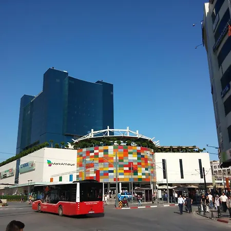 Far Life Hotel